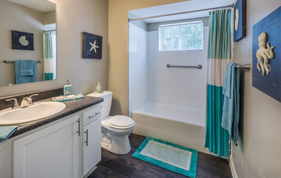 Bathroom at Heron on the Bluffs in Savannah, Georgia