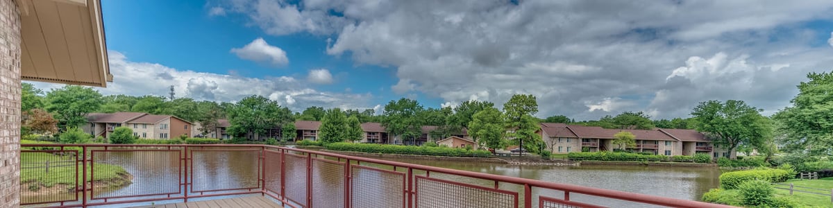 Amenities at Lakeside Apartments in Lisle, Illinois