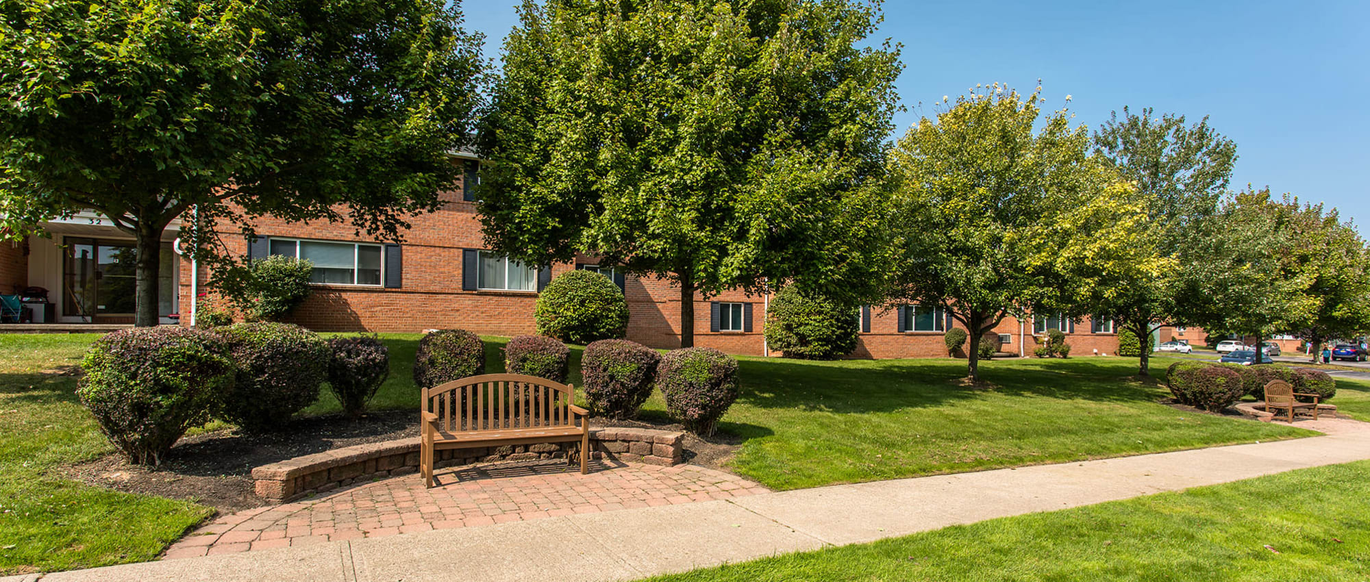 Apartments at Perinton Manor Apartments in Fairport, New York