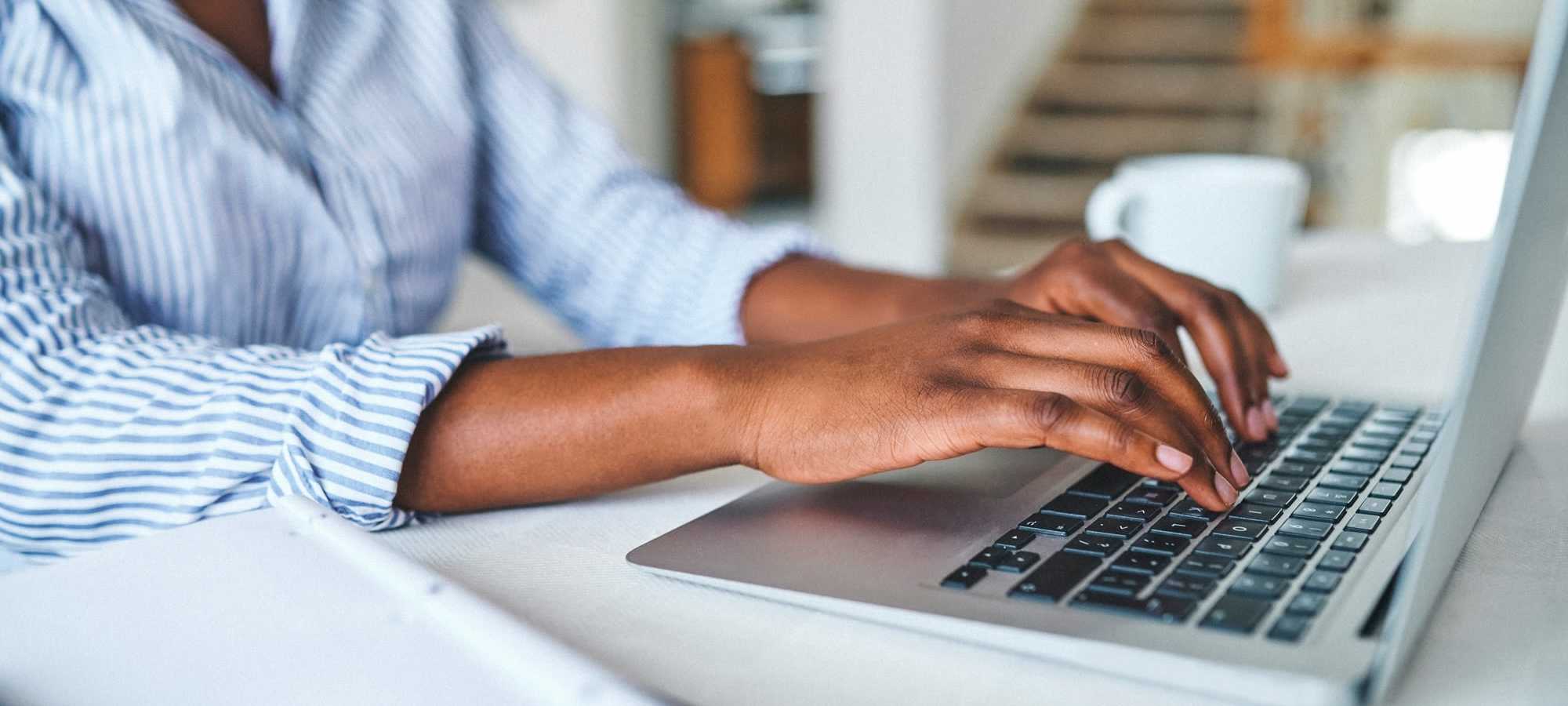 Pool area at Renaissance at 29th Apartments in Vancouver, Washington