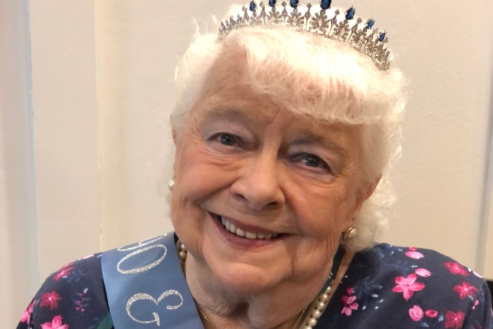 Residents birthday at Mercer Hill at Doylestown in Doylestown, Pennsylvania