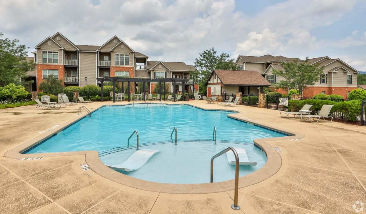 Resort-style pool at Palisades at Paris Mountain in Greenville, South Carolina