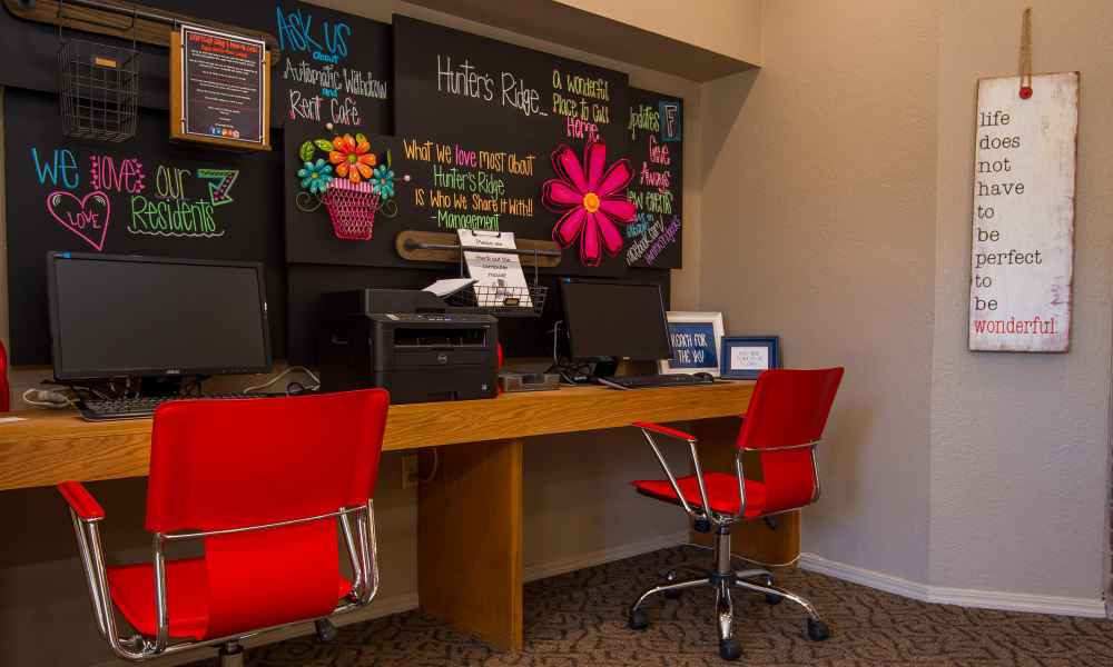 Computer area at Hunter's Ridge in Oklahoma City, Oklahoma