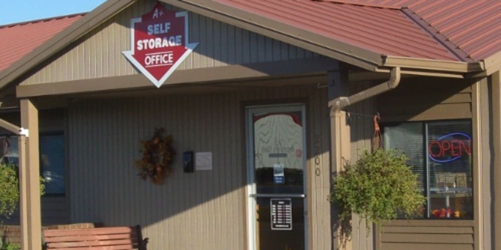 Front entrance to at A+ Self Storage in Woodburn, Oregon