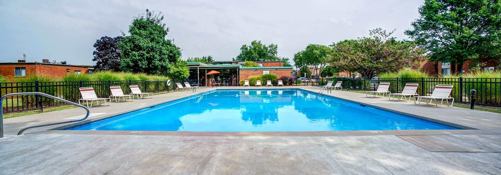 Amenities at Courtyard Apartments in Columbia, Missouri