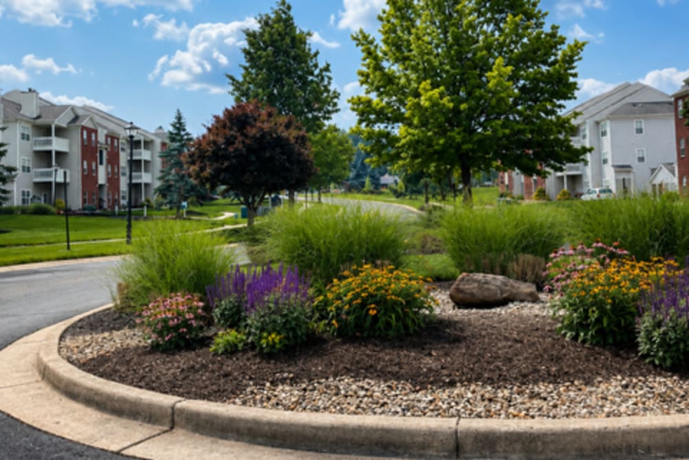 Well maintained landscaping at Meridian Oaks Apartments in Greenwood, Indiana