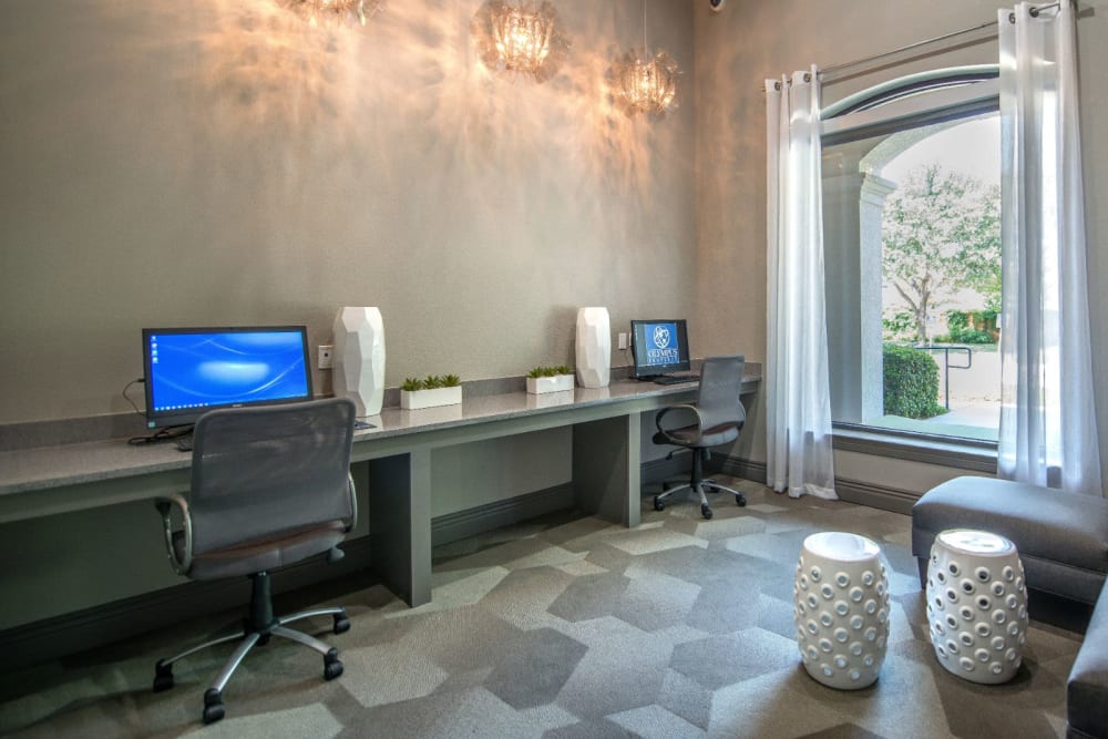 24-Hour Resident Business Center at Olympus 7th Street Station in Fort Worth, Texas