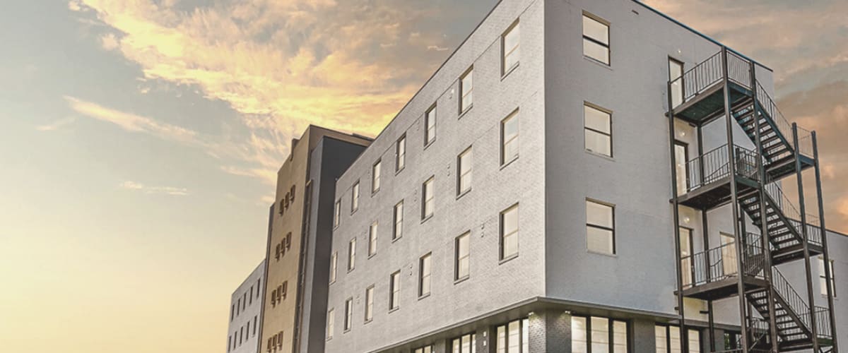 Exterior building at The Gateway Apartments in Mobile, Alabama