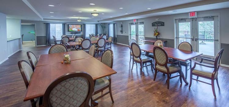 Dining hall at The Gardens at Creekside