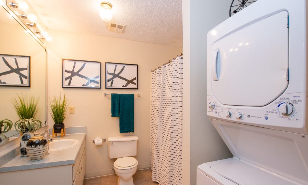 Photos of Summerfield Place Apartments in Oklahoma City, OK