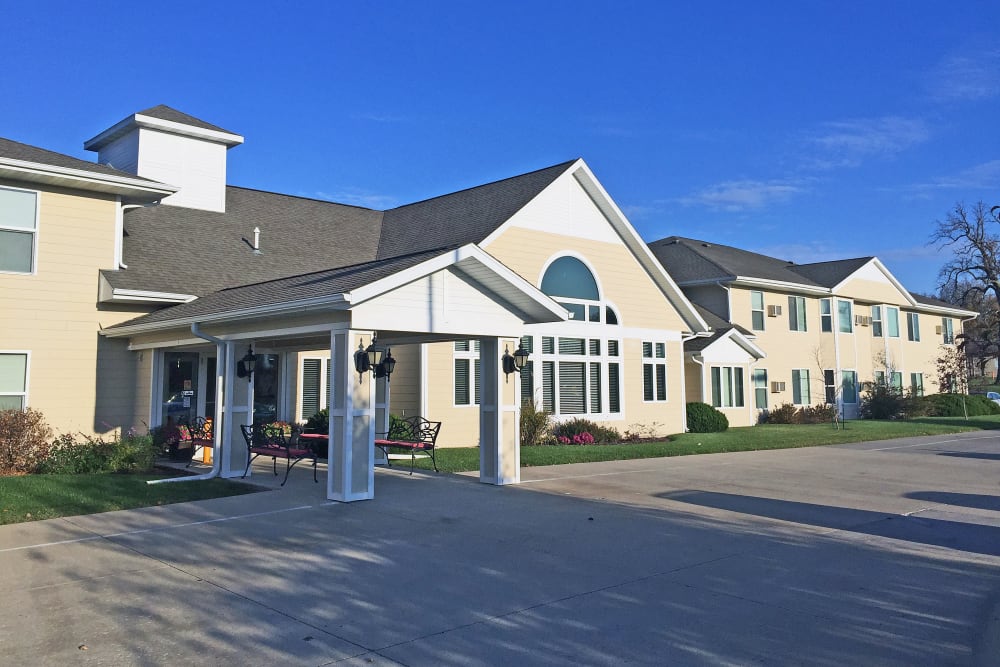 The exterior view of Meadow Ridge Senior Living in Moberly, Missouri. 