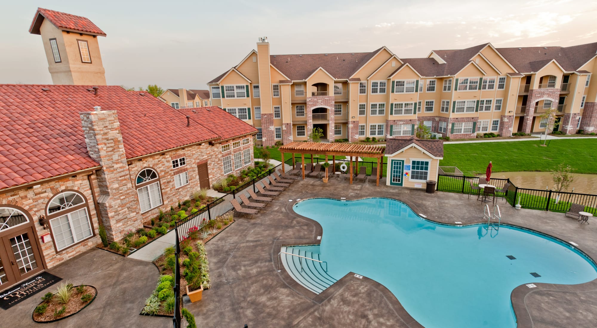 Broken Arrow, OK Luxury Apartments Park at Mission Hills