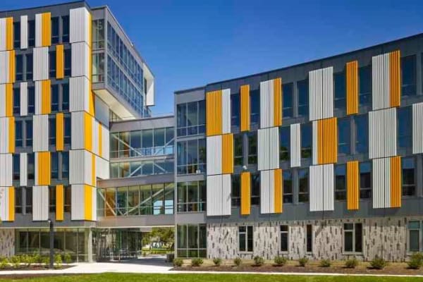 Holly Pointe Commons