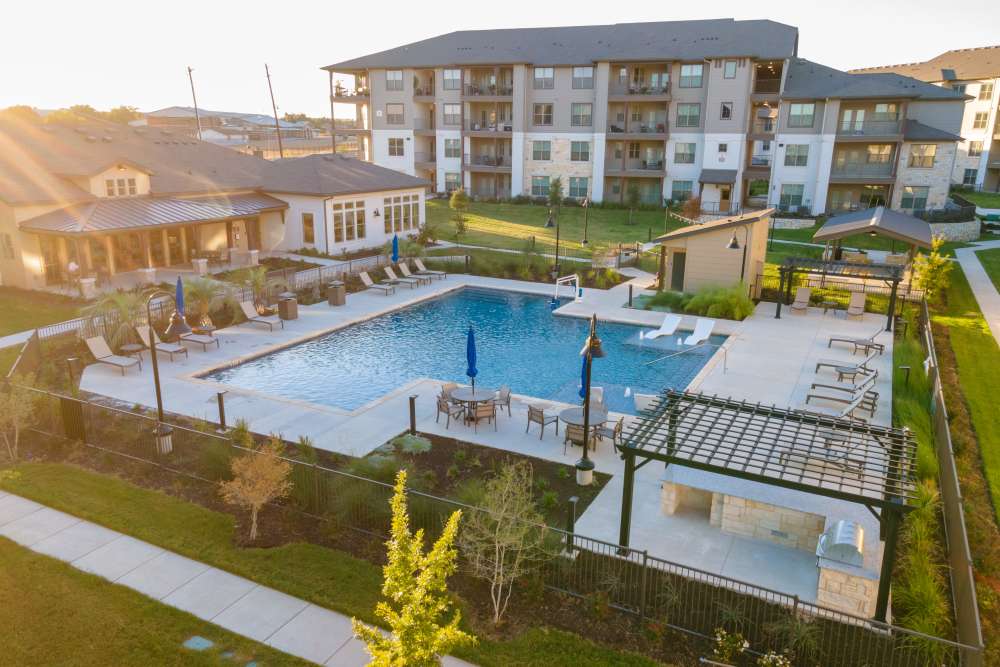 Beautiful Resort Style Pool