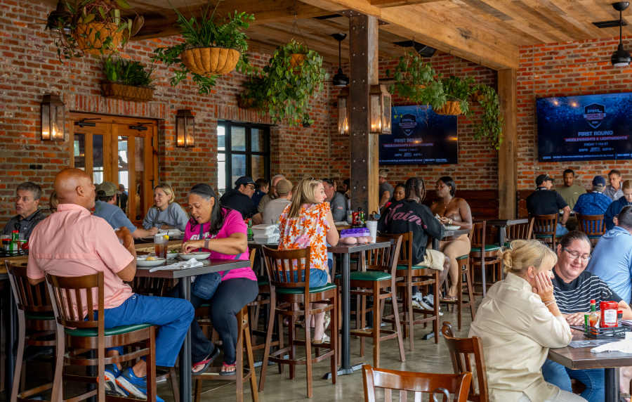 Residents out eating at a restaurant near Silo Creek Apartments in Lafayette, Louisiana