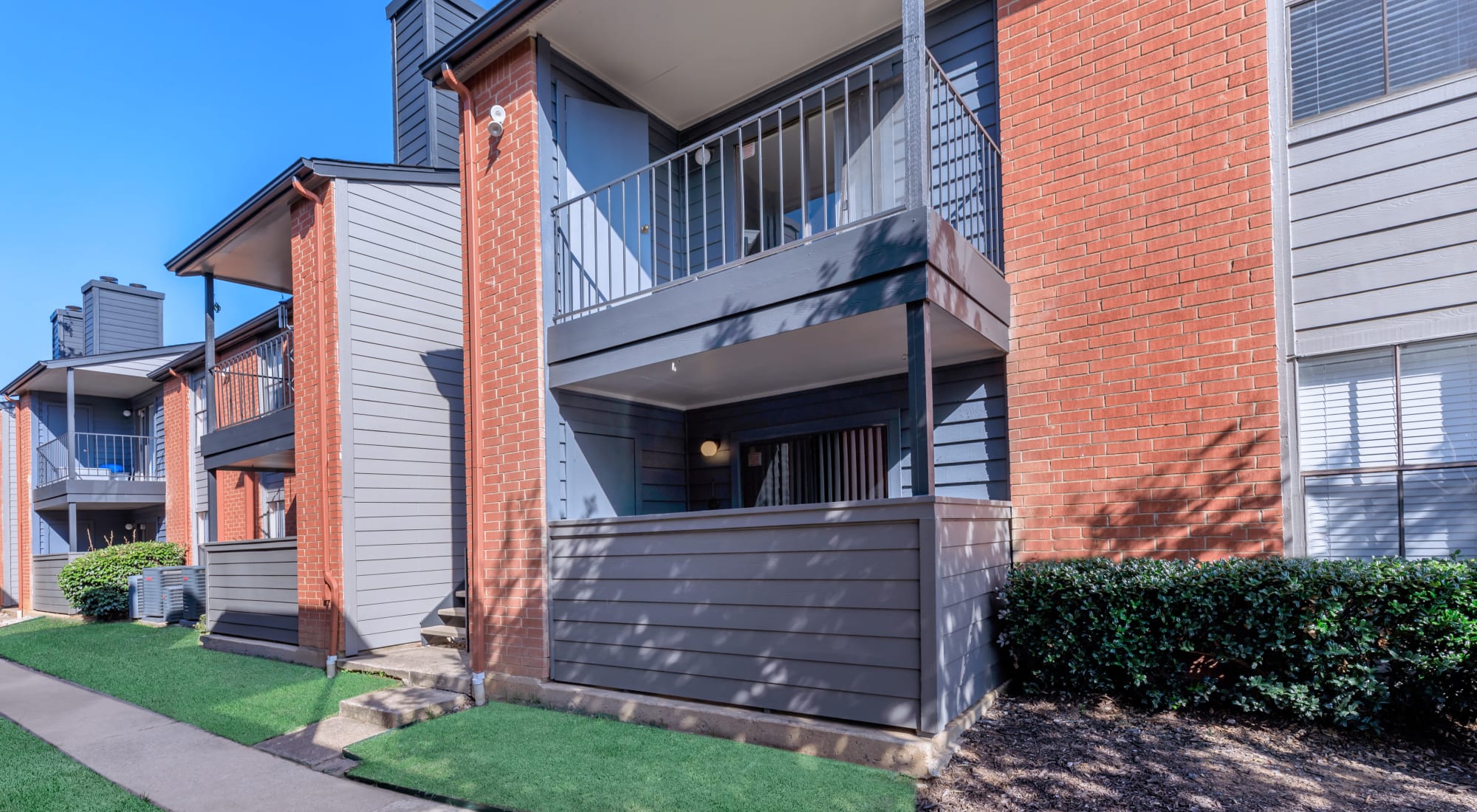 Photos of Windmill Terrace in Bedford, Texas