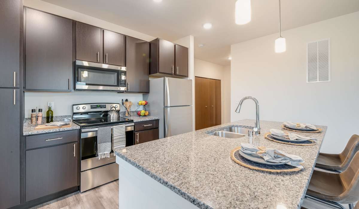 Fully equipped kitchen at Spring City Crossing in Waukesha, Wisconsin