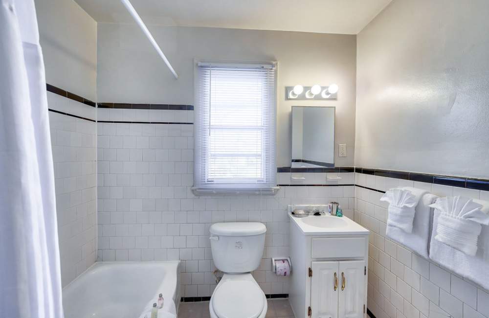 Apartment bathroom at Fordleigh Apartments in Baltimore, Maryland