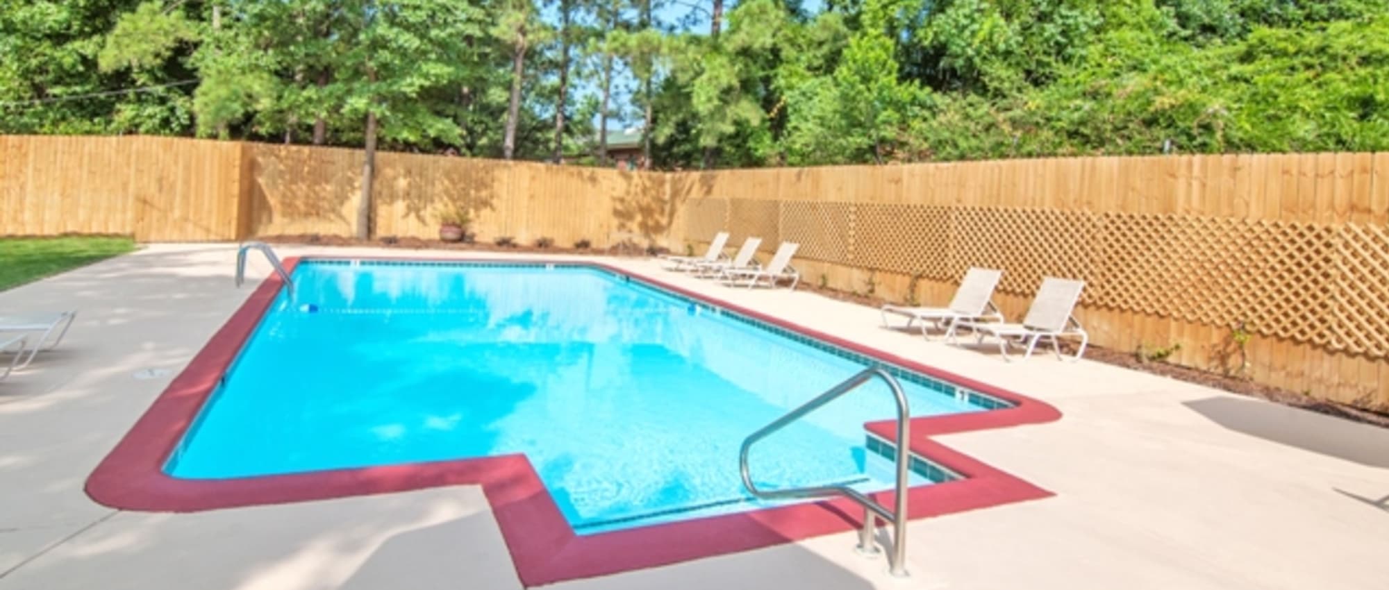 Columbus, Georgia apartments at Gardenbrook Apartments