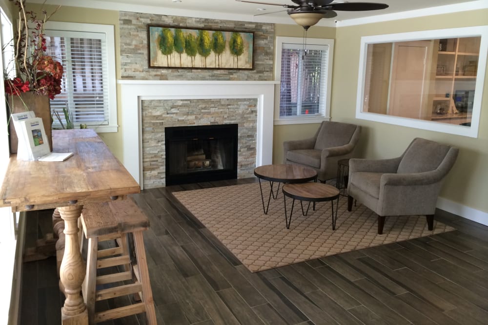 Resident lounge at Quail Hill Apartment Homes in Castro Valley, California