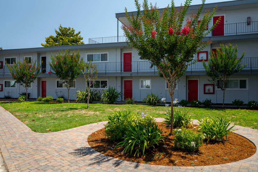 Exterior of apartment building at Pentagon Apartments in Fremont, California