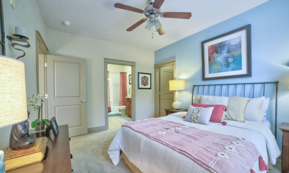 Apartment bedroom with large size bed at Avonlea Tributary in Lithia Springs, Georgia