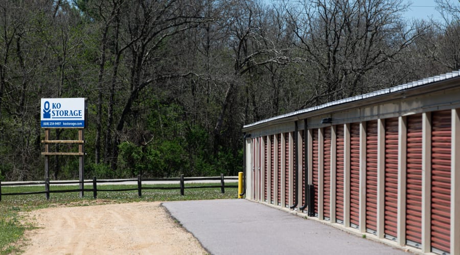 Exterior of outdoor units and signage at KO Storage in Wisconsin Dells, Wisconsin