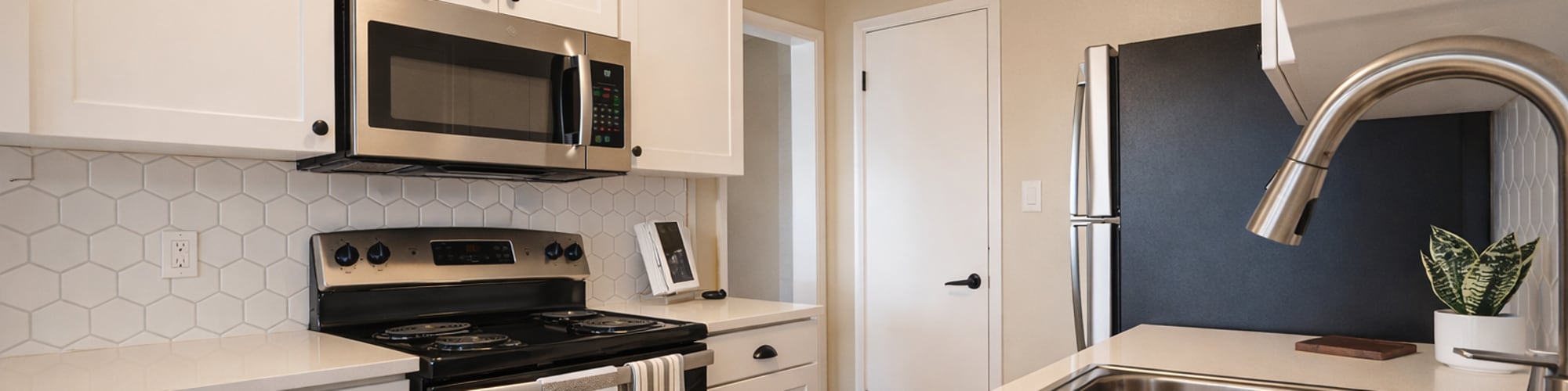 Community Costs | Crestview Terrace in Hayward, California