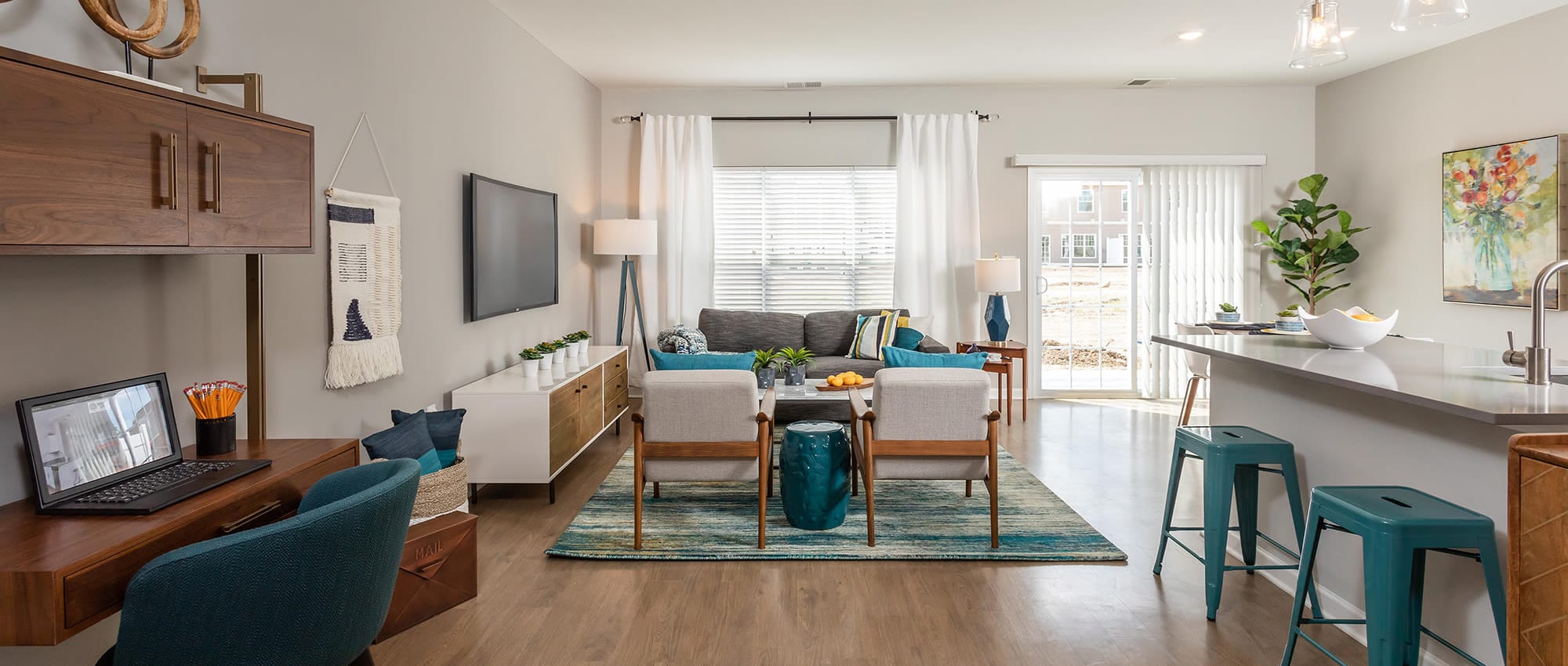 Apartments at Woodland Acres Townhomes in Liverpool, New York