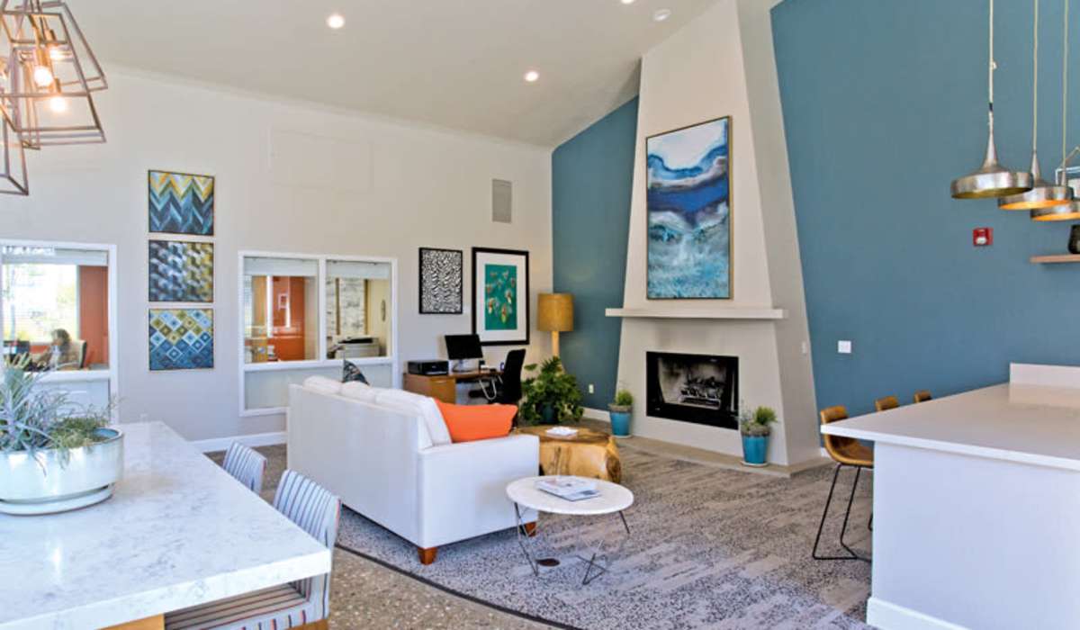 Clubhouse lounge at Pacific Shores, Santa Cruz, California