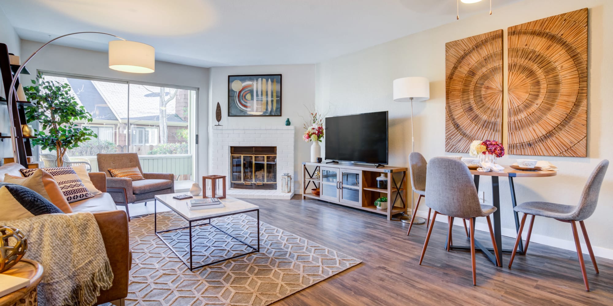 Apartments in Martinez, California, at Haven Martinez