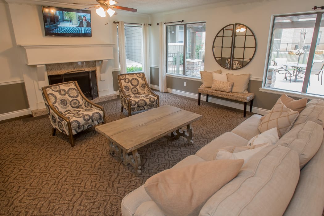 Clubhouse seating at Cimarron Pointe Apartments in Oklahoma City, Oklahoma