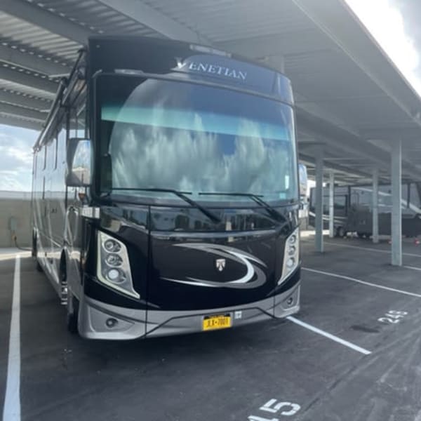 Covered RV storage at BlueGate Boat & RV - Sanford in Sanford, Florida