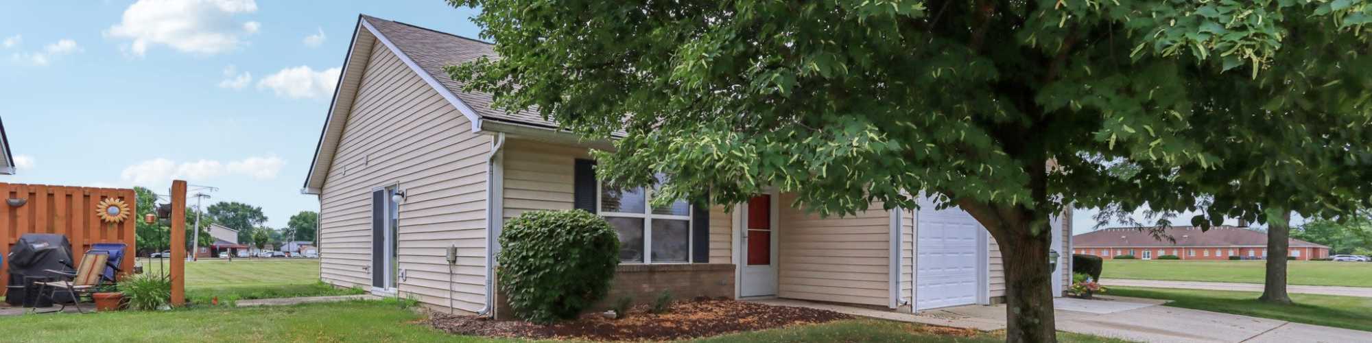 Apply | Broadway Village Apartments in Greenfield, Indiana