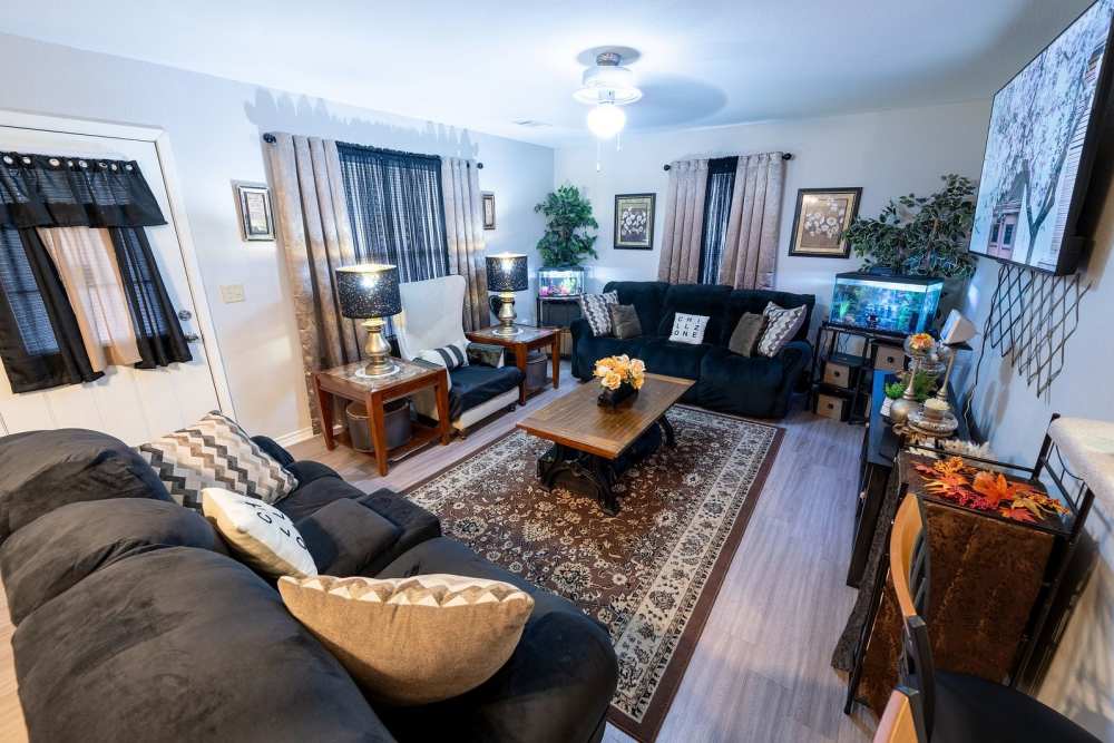 Living room with premium features at Bolivar Homes in Cleveland,Mississippi