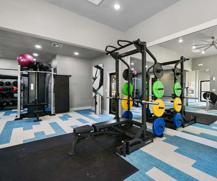 Fully-equipped fitness center at Seacrest in Katy, Texas 