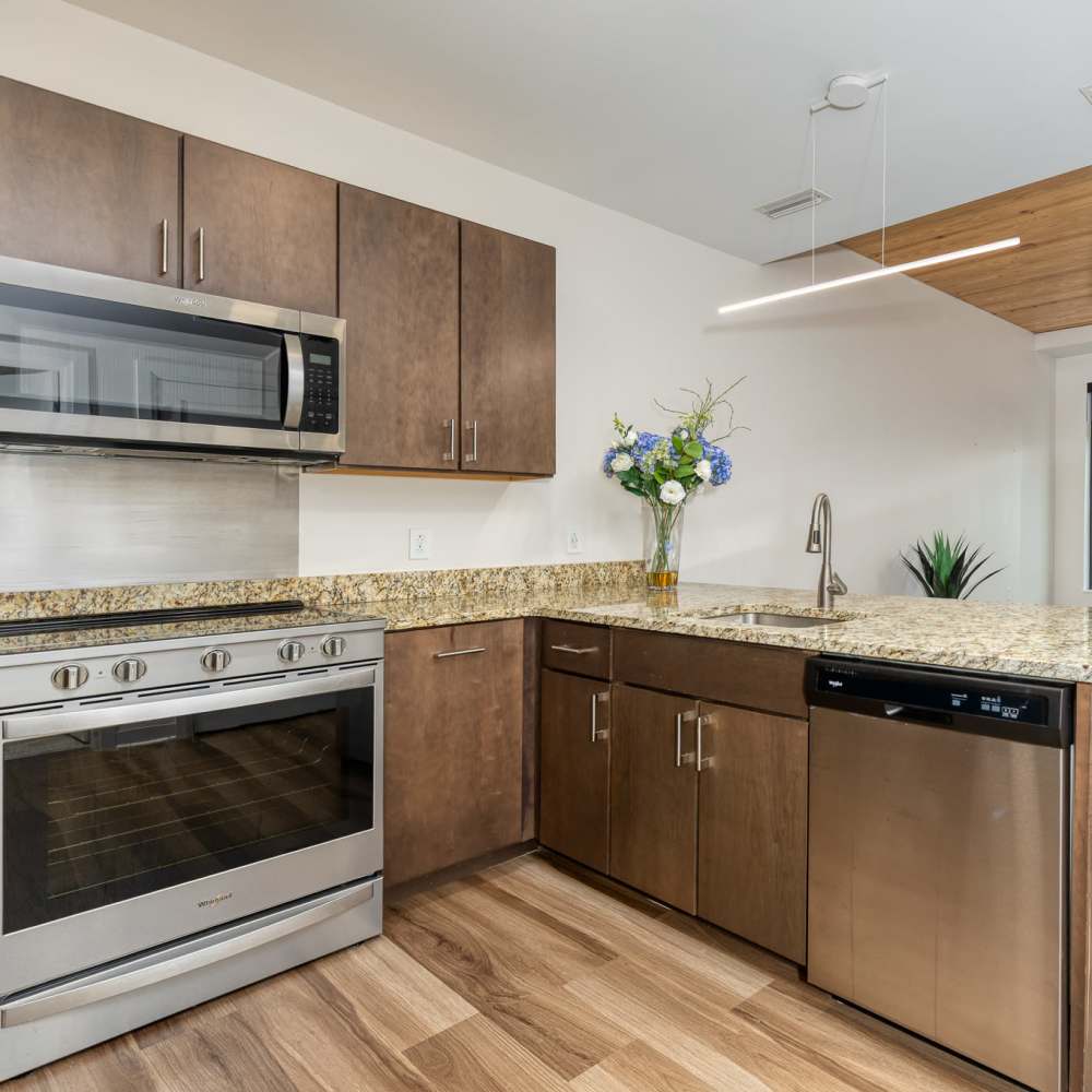 Fully equipped kitchen at The Garden in Pittsburgh, Pennsylvania