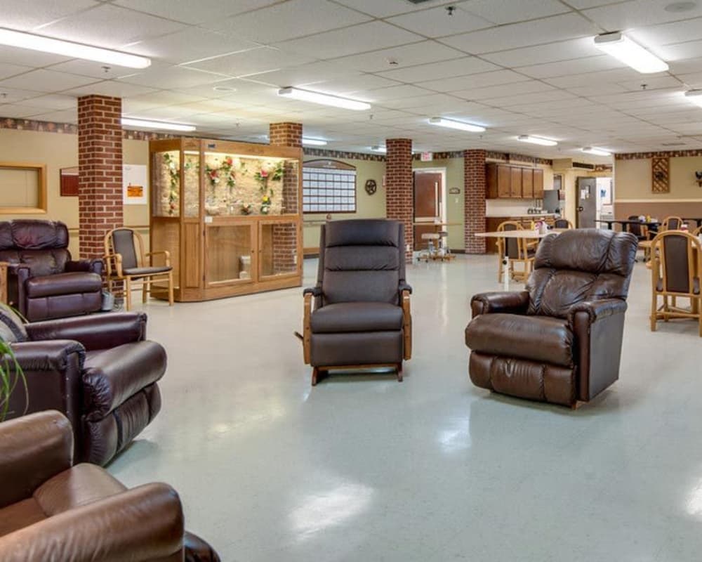 Cozy lounge area at Hilltop Manor in Cunningham, Kansas