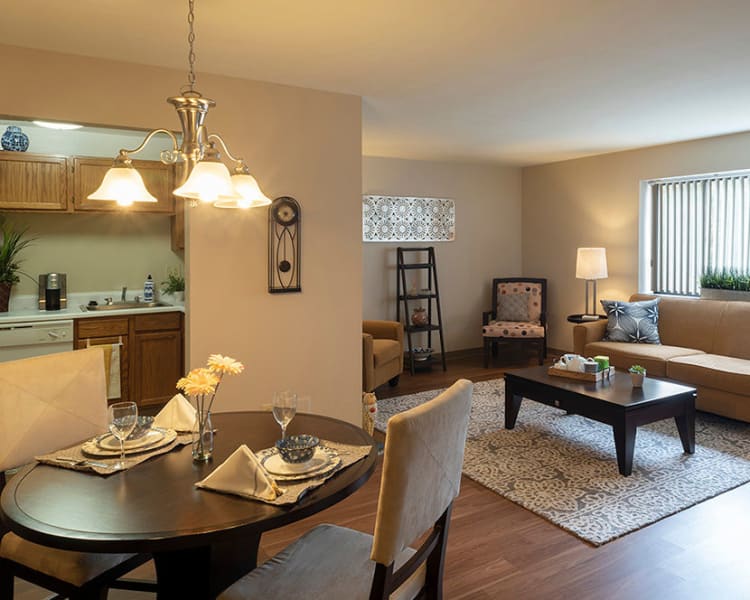 Spacious floor plans at apartments in Pittsburgh, Pennsylvania