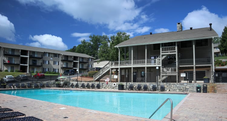 luxury amenities at The Bluffs at Epps Bridge