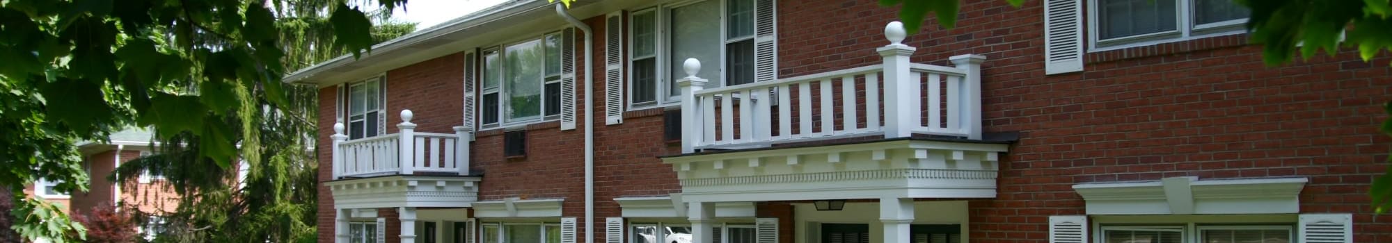 Neighborhood near Cedar Village in Cedar Grove, New Jersey