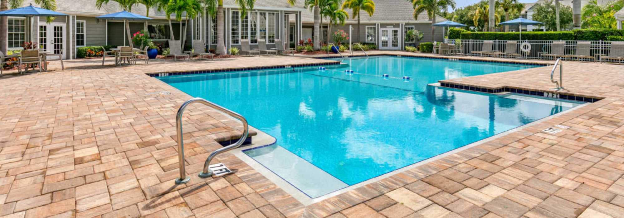Swimming pool at Woodmere Apartments of Venice in Venice, Florida