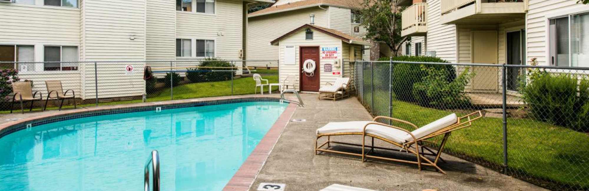 Apartments at Heron Hills Apartment Homes in Gresham, Oregon