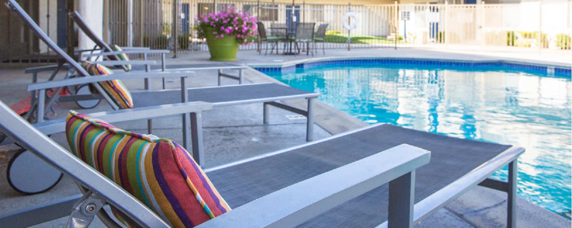 Apartments at Park Terrace in Reseda, California