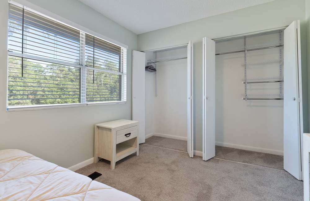Walk-in closet at Emerald Cove East in Niceville,Florida