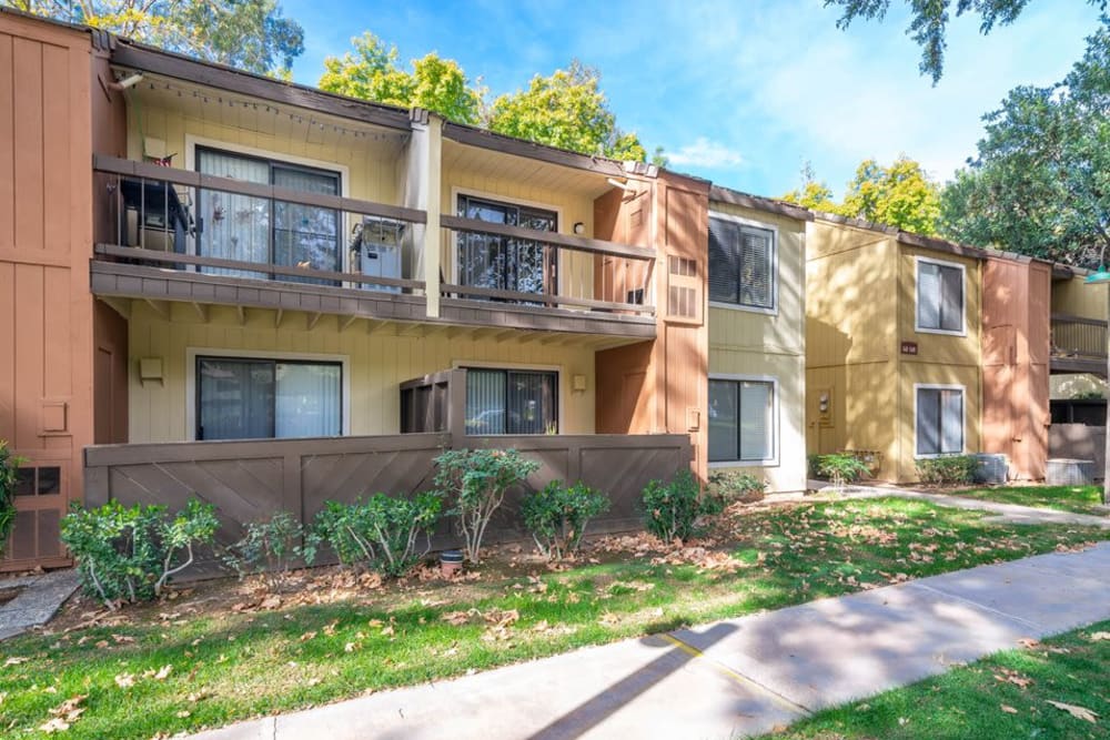 Decks at Sycamore Canyons Apartments in Riverside, California
