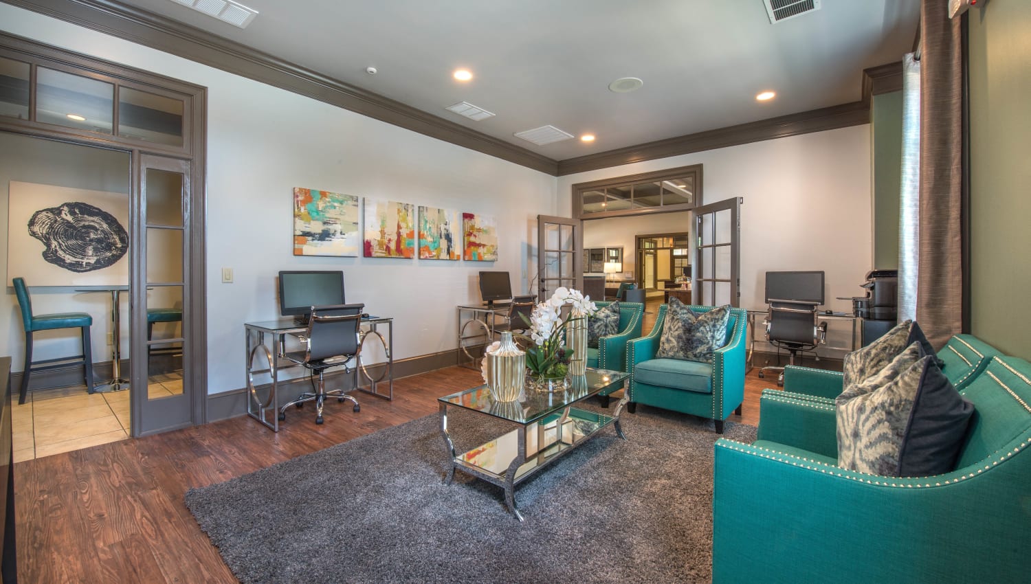 Photos of Olympus Hillwood | Apartments in Murfreesboro, TN