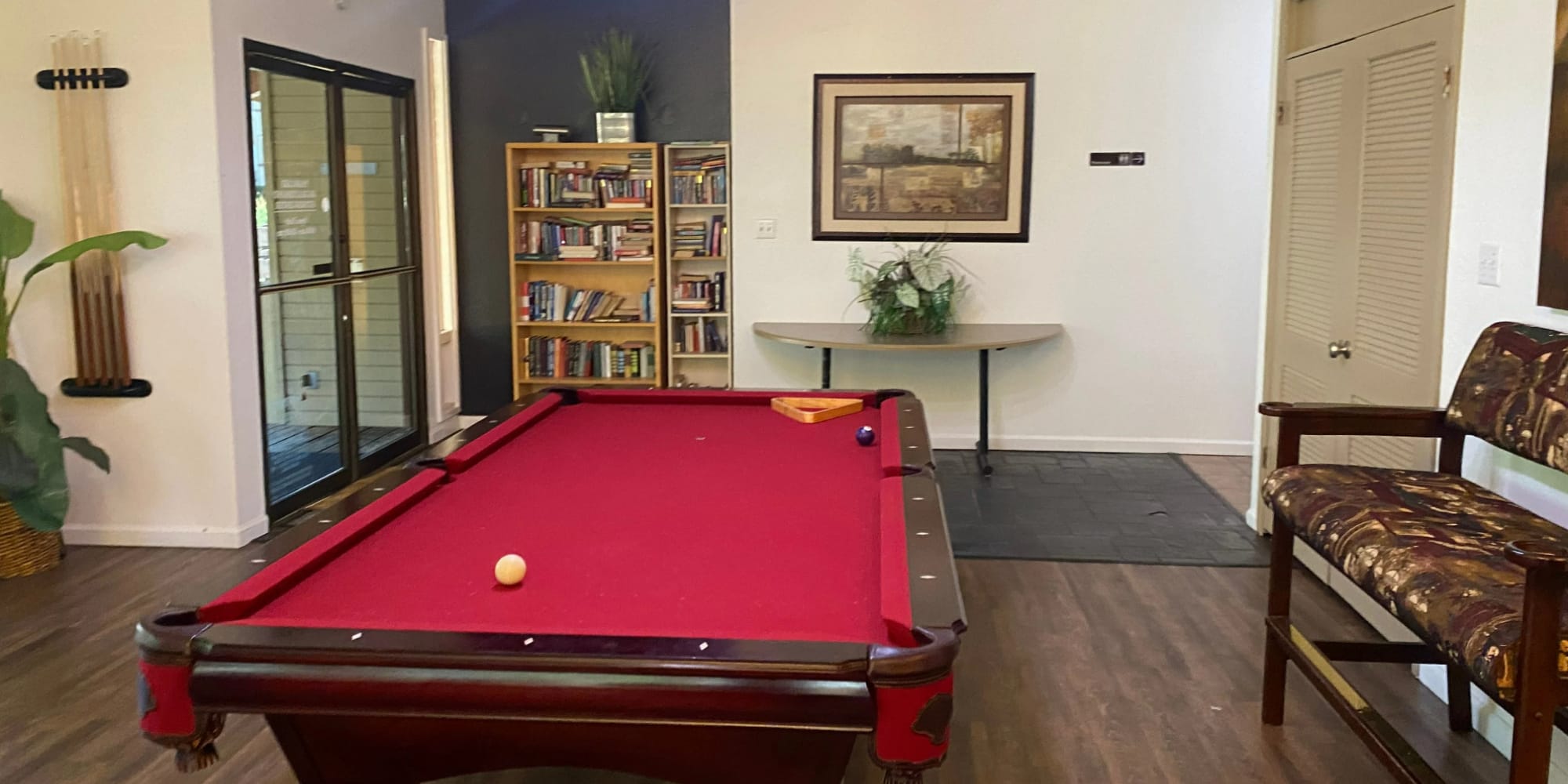 Apartments at Palm Lake Apartment Homes in Concord, California