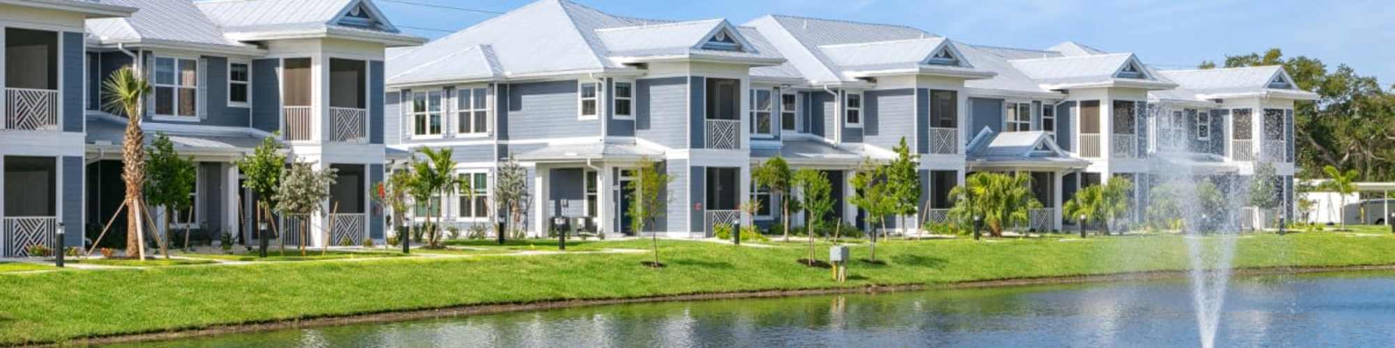 Photo Gallery | The Bergamot Apartments On 780 in Sarasota, Florida