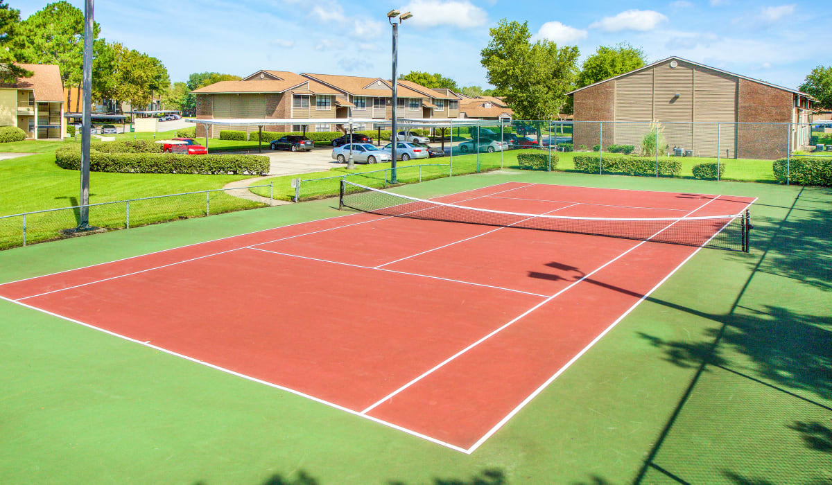 Tennis court at Bentley Green Apartment Homes, Jacksonville, Florida